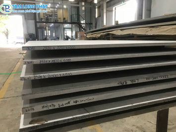 Tấm inox 304 dày 3mm nặng bao nhiêu?