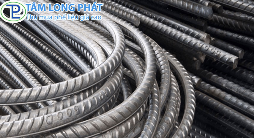 Thép Việt Nhật bao nhiêu 1 kg ?