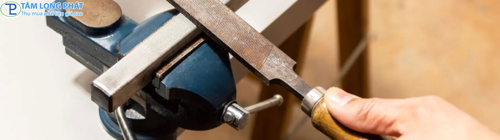 Dũa Kim Loại Là Gì? Tìm Hiểu Chi Tiết Về Công Cụ Quan Trọng Trong Ngành Công Nghiệp