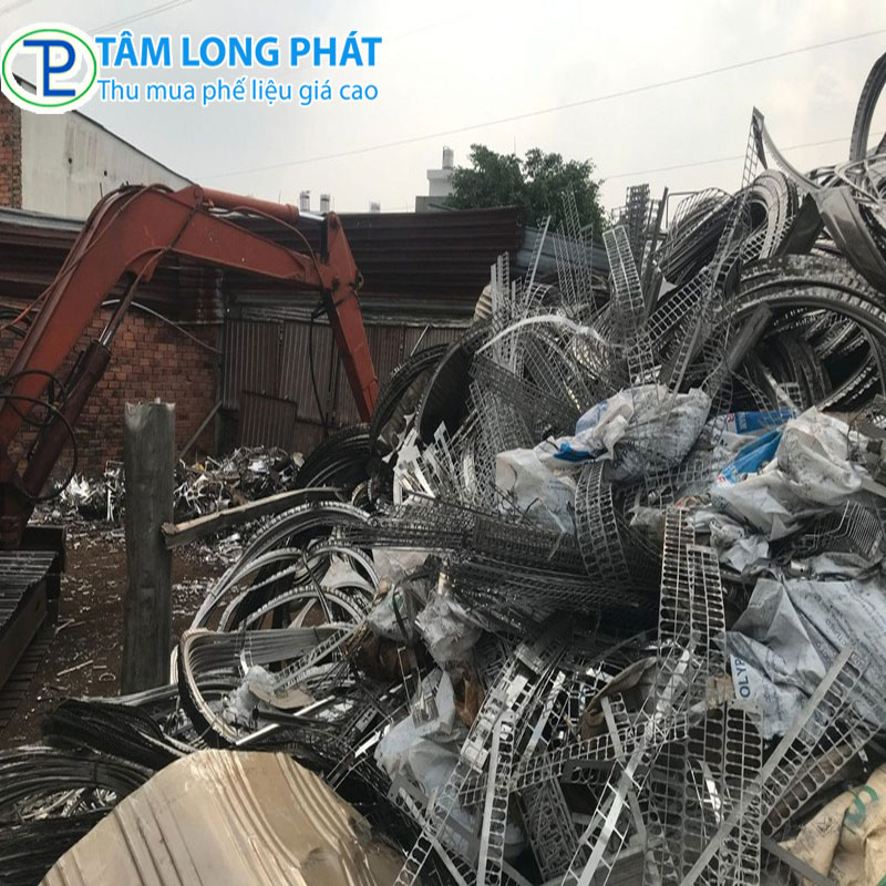 Tâm Long Phát: Thu mua phế liệu Quận 10