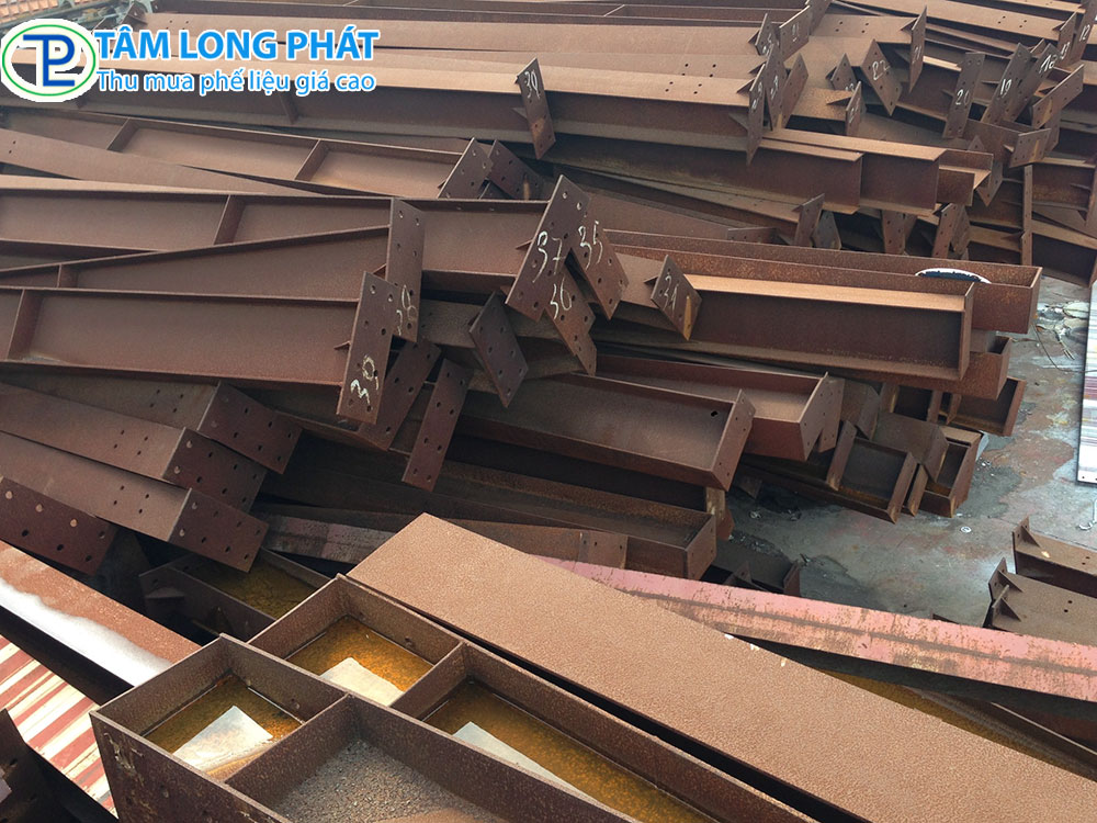 Thu Mua Sắt Hình I, U, V, H, L Phế Liệu Giá Cao - Phế Liệu Tâm Long Phát