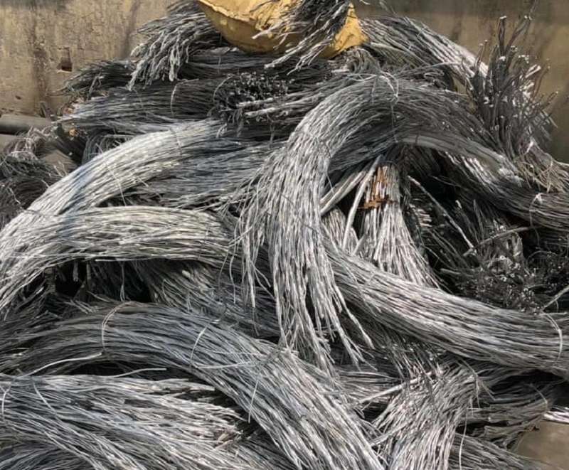 phe-lieu-day-nhom-gia-cao