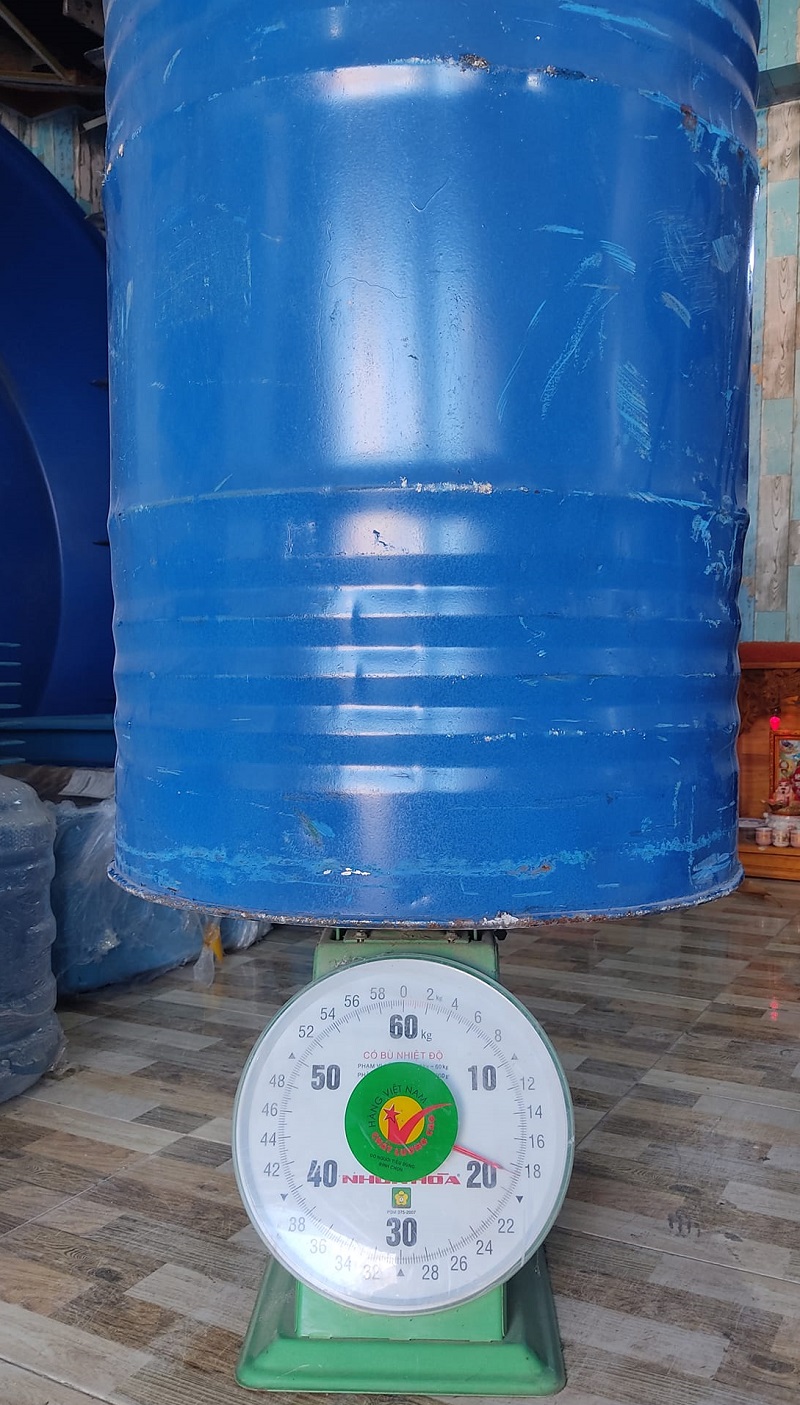 thu-mua-thung-phi-sat-cu-phe-lieu