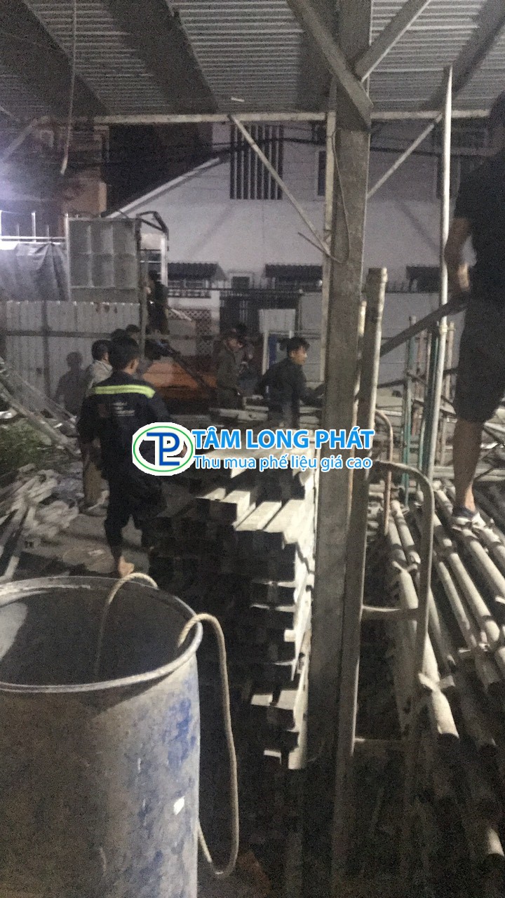 phe-lieu-sat-thep-cong-trinh-gia-cao