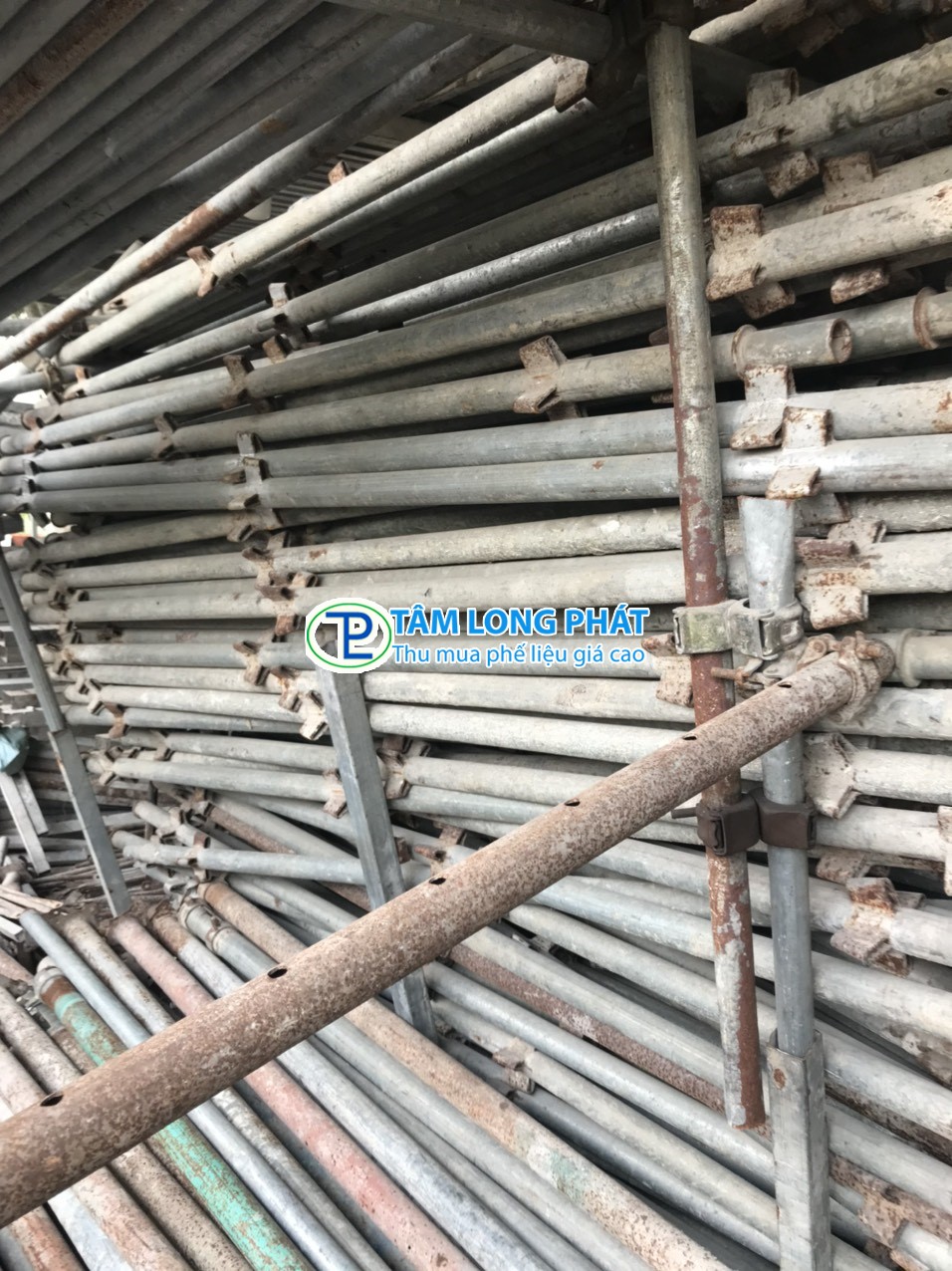 sat-thep-cong-trinh-gia-cao