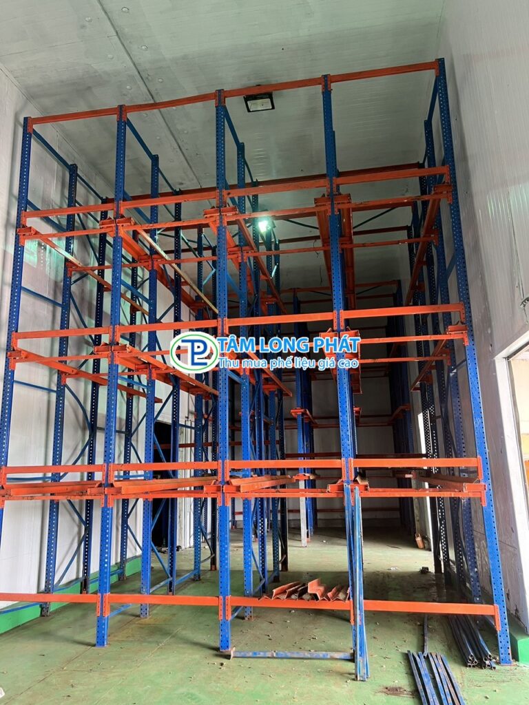 lap-rap-ke-kho-4-tang