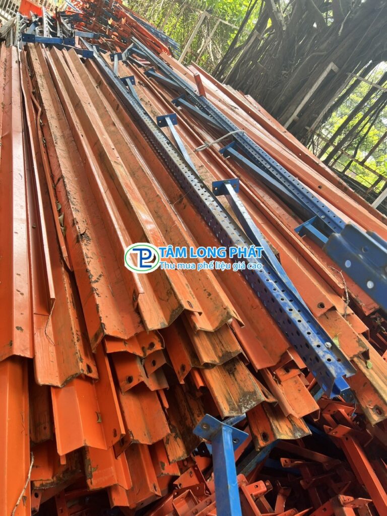 thanh-ly-ke-sat-v-lo-hcm