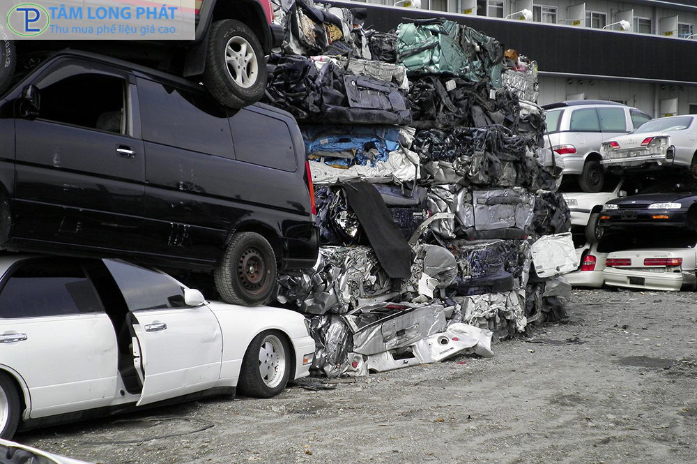 Ôtô Con Phế Liệu