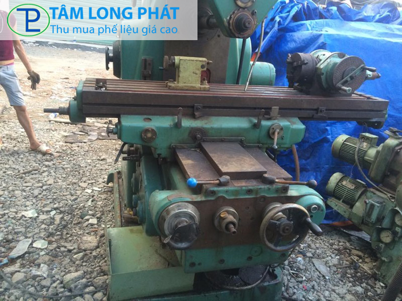 Hình ảnh 4: Thu mua máy dập cũ