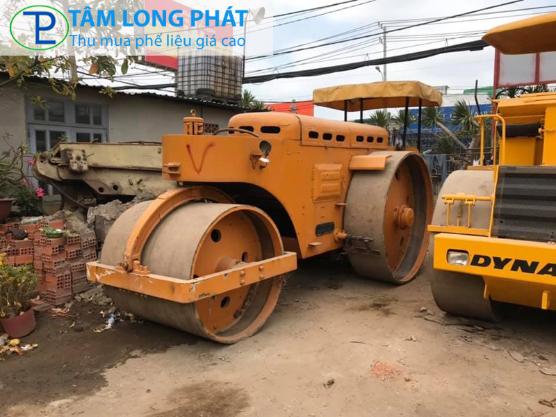 Hình ảnh 4: Thu mua xe lu cũ