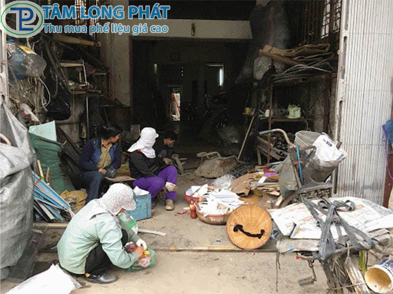 Cách làm giàu từ dịch vụ thu mua phế liệu