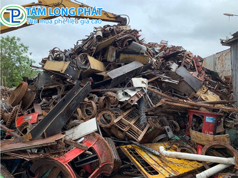 Nhận mua phế liệu tại các khu công nghiệp lớn nhỏ với giá cao