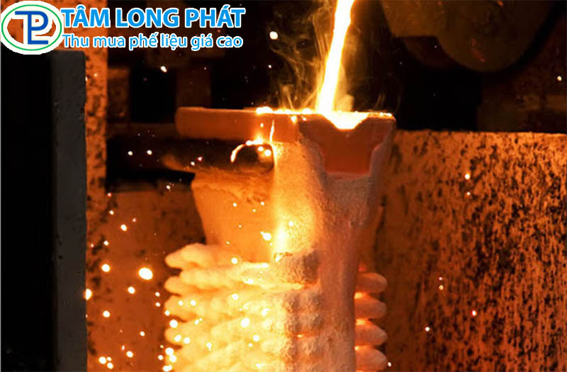 Nhiệt độ nóng chảy của vàng, bạc, nhôm, sắt… là bao nhiêu?