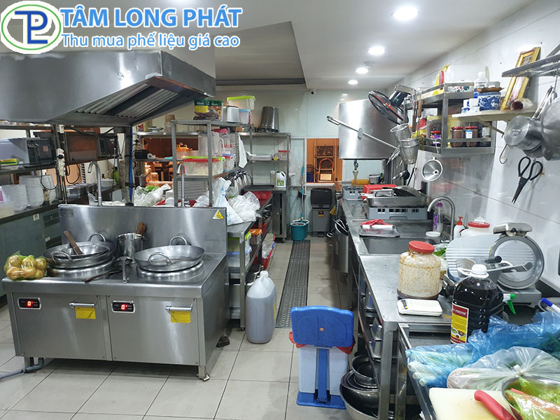Thanh lý đồ dùng vật dụng trong nhà hàng giá cao