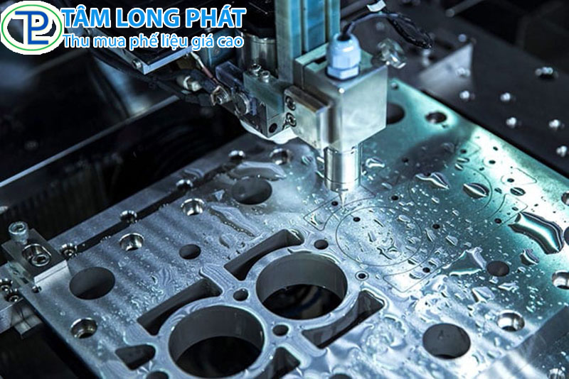 Thu mua máy gia công, máy phay tiện trong cơ khí giá cao nhất