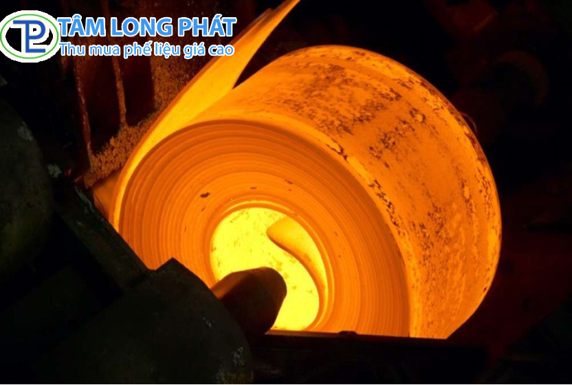 Tìm hiểu khả năng thép không gỉ chịu nhiệt bao nhiêu ?